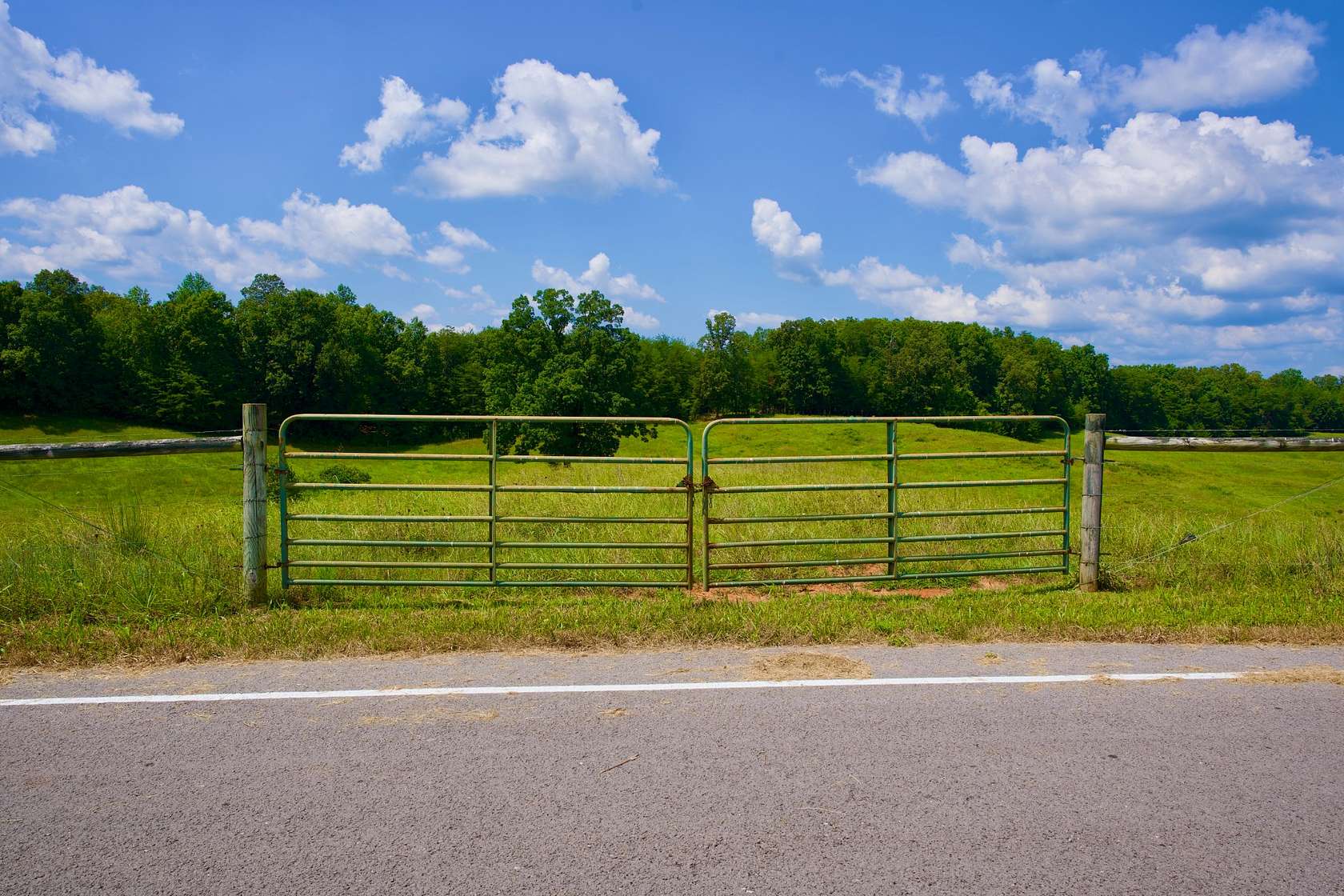 16.8 Acres of Land for Sale in Rock Island, Tennessee