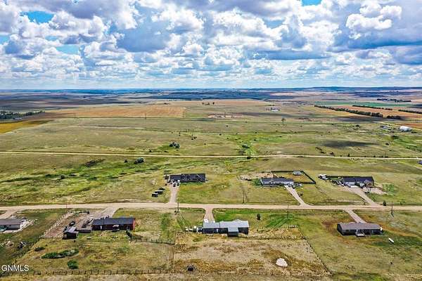 2 Acres of Residential Land for Sale in Williston, North Dakota