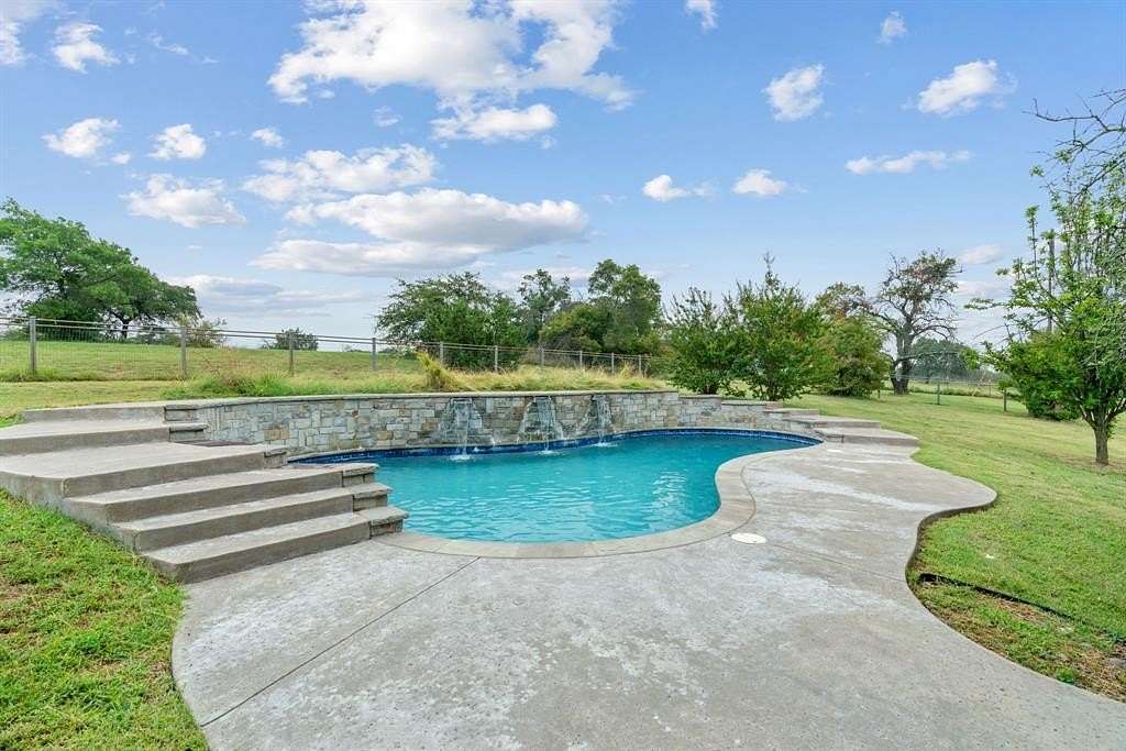 6.3 Acres of Land with Home for Sale in Weatherford, Texas