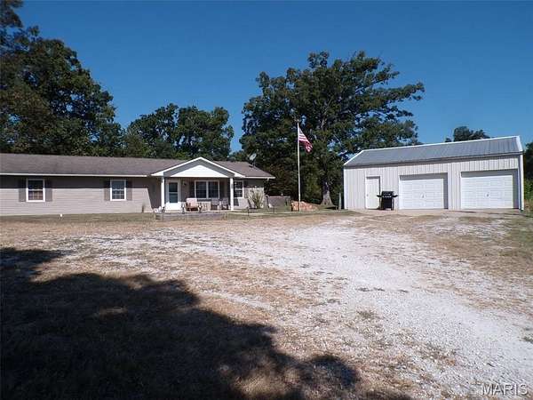 2.88 Acres of Residential Land with Home for Sale in St. Clair, Missouri