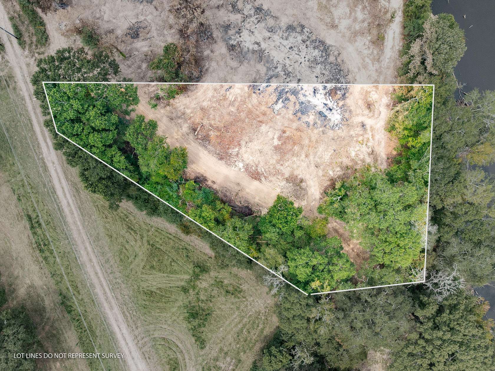 1 Acre of Residential Land for Sale in McLain, Mississippi