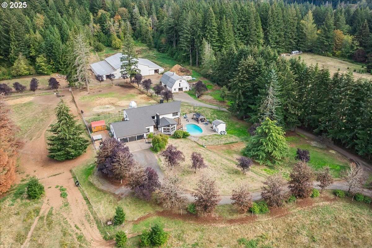 20 Acres of Agricultural Land with Home for Sale in Estacada, Oregon