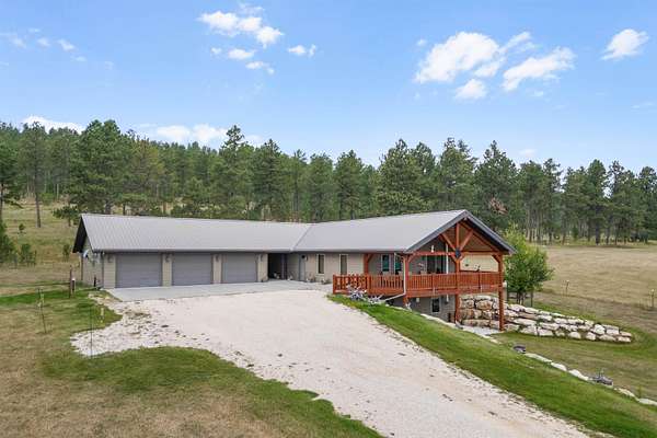 20.7 Acres of Agricultural Land with Home for Sale in Custer, South Dakota