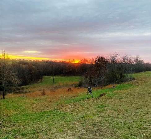27 Acres of Land for Sale in Green Forest, Arkansas