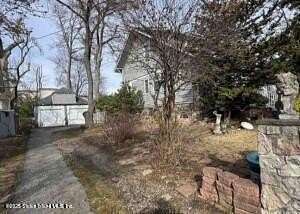 0.32 Acres of Residential Land for Sale in Staten Island, New York