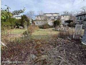 0.32 Acres of Residential Land for Sale in Staten Island, New York