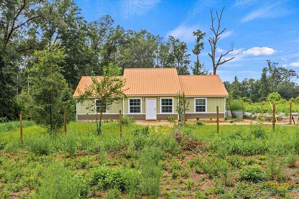 8 Acres of Residential Land with Home for Sale in Crawfordville, Florida