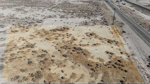 2.45 Acres of Residential Land for Sale in Rosamond, California