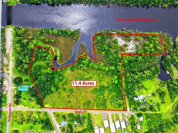 11.4 Acres of Land for Sale in Wewahitchka, Florida