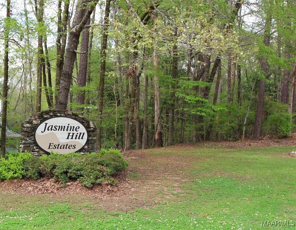 6.64 Acres of Residential Land for Sale in Wetumpka, Alabama