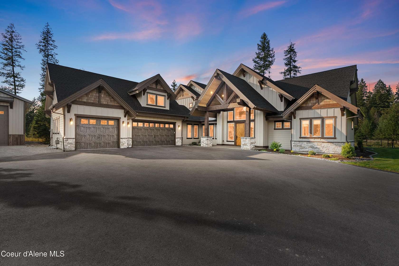 5 Acres of Residential Land with Home for Sale in Rathdrum, Idaho