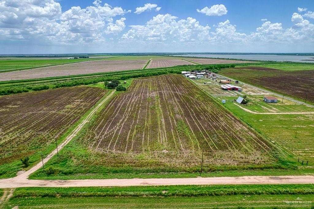 10 Acres of Land for Sale in Hargill, Texas