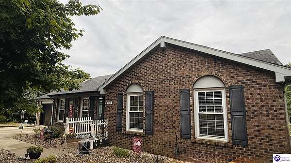 1.5 Acres of Residential Land with Home for Sale in Campbellsville, Kentucky