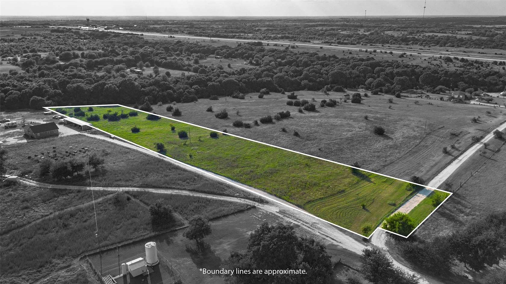 5.66 Acres of Mixed-Use Land for Sale in Hillsboro, Texas
