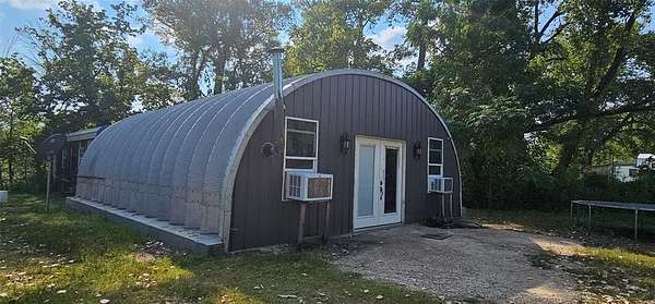 4.18 Acres of Residential Land with Home for Sale in Seagoville, Texas