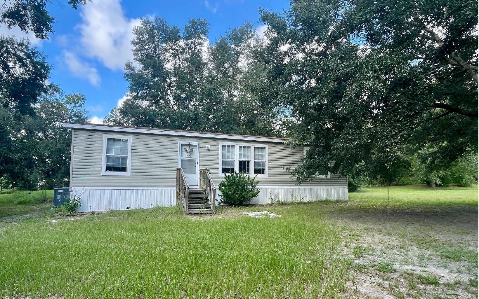 2.54 Acres of Residential Land with Home for Sale in Lake City, Florida