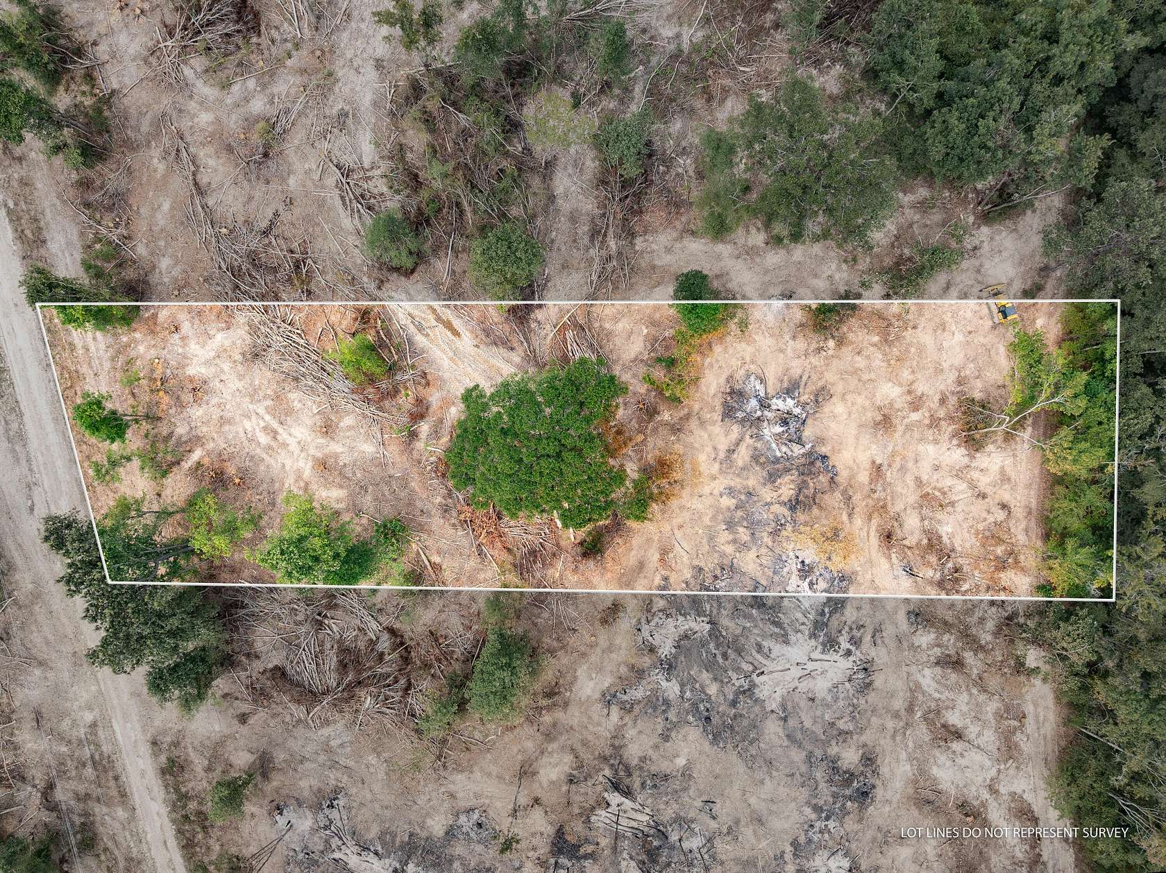 1 Acre of Residential Land for Sale in McLain, Mississippi