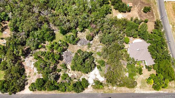 1.32 Acres of Residential Land for Sale in San Antonio, Texas