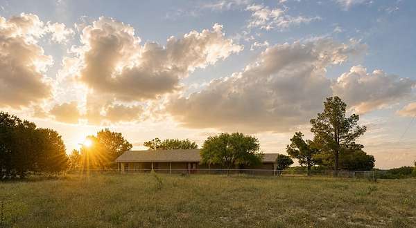 189 Acres of Land with Home for Sale in Lampasas, Texas