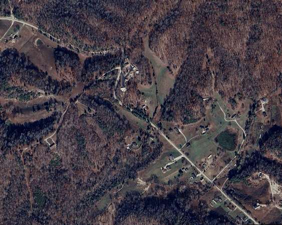 10.4 Acres of Land for Sale in Irvine, Kentucky