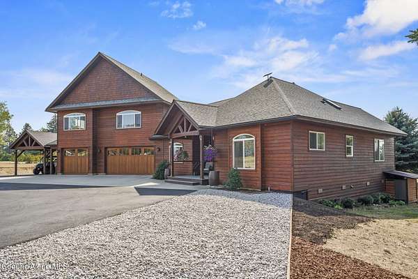 3.36 Acres of Residential Land with Home for Sale in Laclede, Idaho