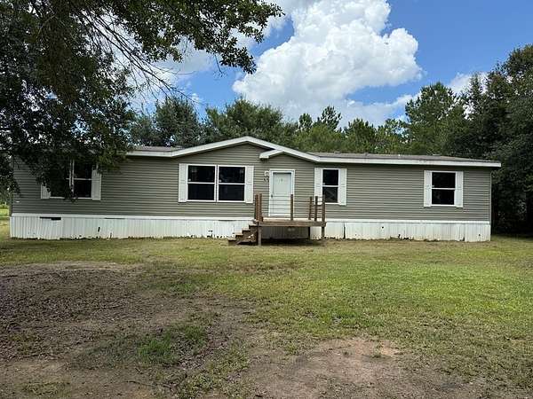 2 Acres of Residential Land with Home for Sale in Picayune, Mississippi