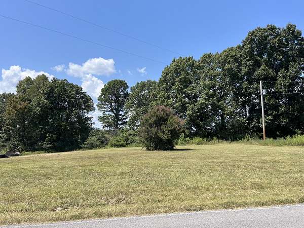 1.19 Acres of Residential Land for Sale in Burns, Tennessee