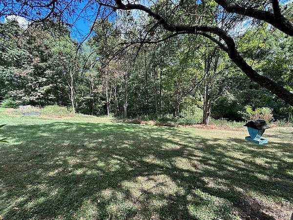 5 Acres of Residential Land with Home for Sale in Thompson's Station, Tennessee