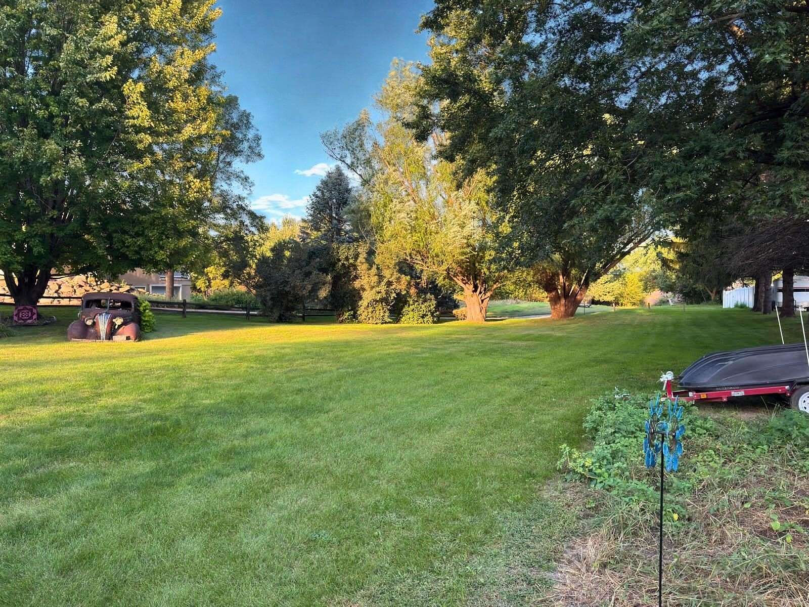 0.42 Acres of Residential Land for Sale in Le Mars, Iowa