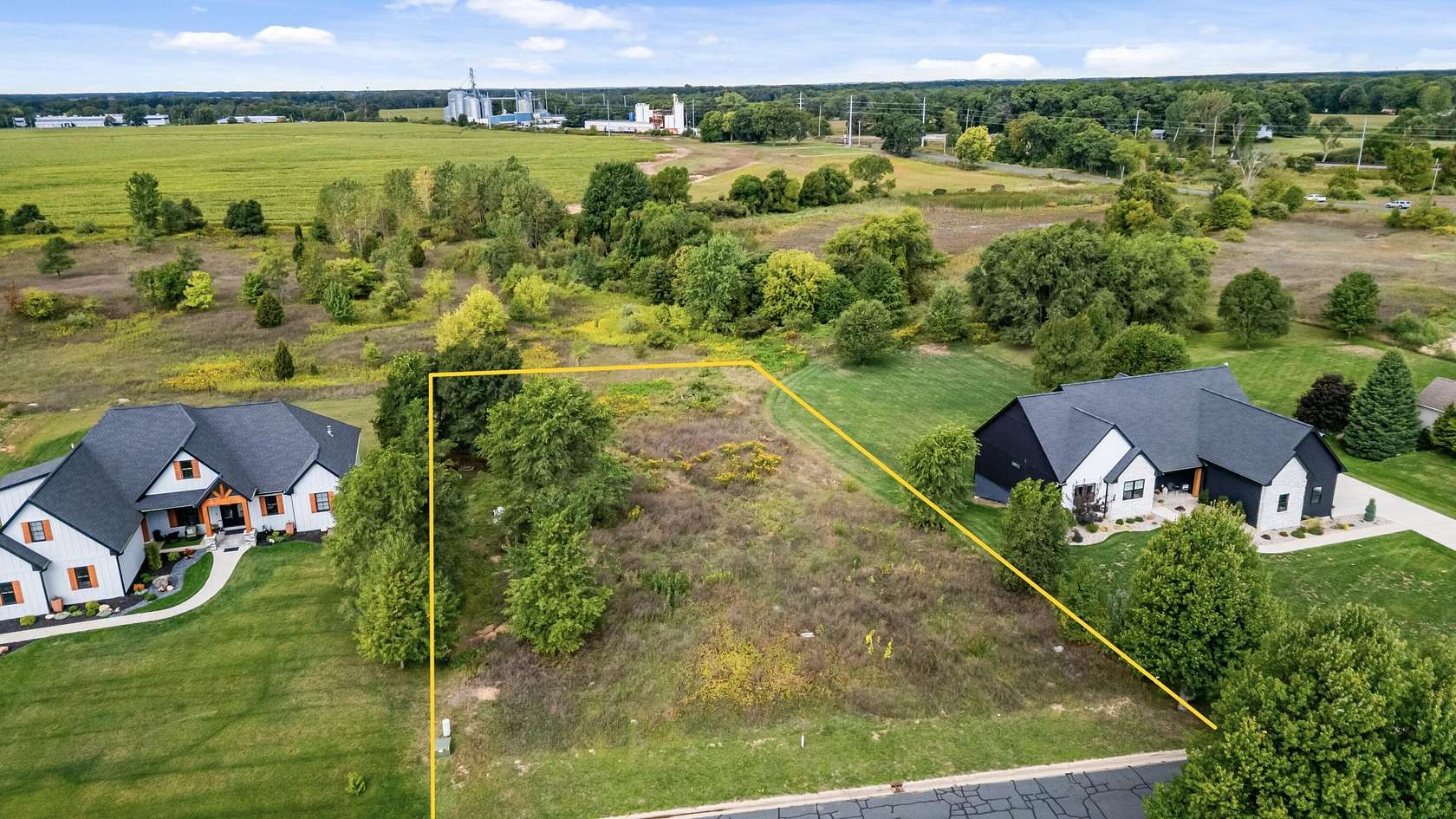 0.6 Acres of Residential Land for Sale in Vicksburg, Michigan