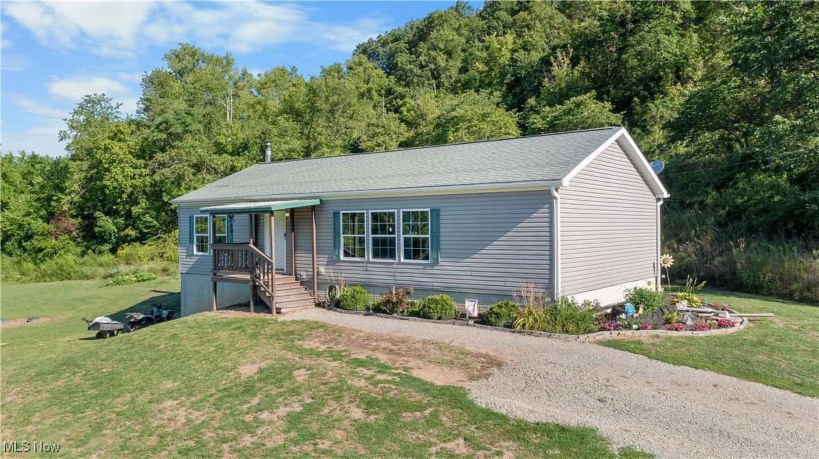 19.1 Acres of Land with Home for Sale in Quaker City, Ohio