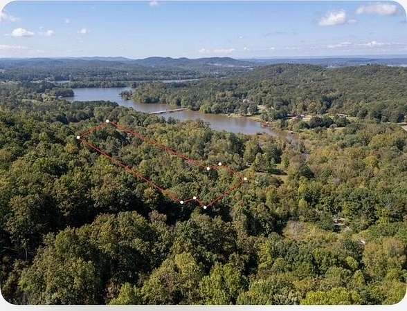 15 Acres of Recreational Land for Sale in Decatur, Tennessee
