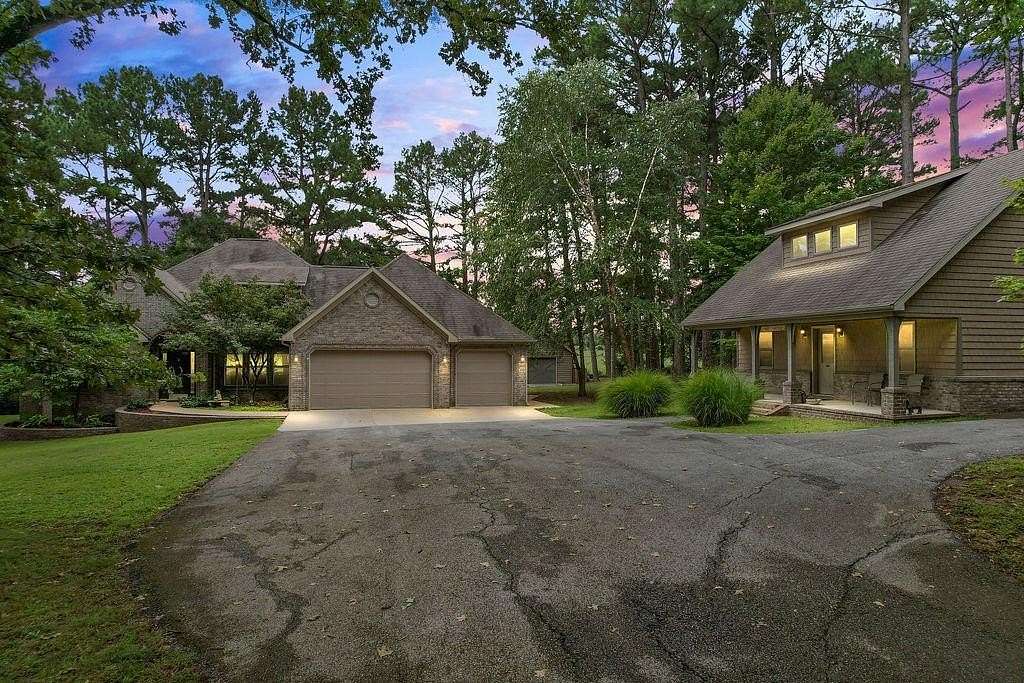 2 Acres of Residential Land with Home for Sale in Fayetteville, Arkansas