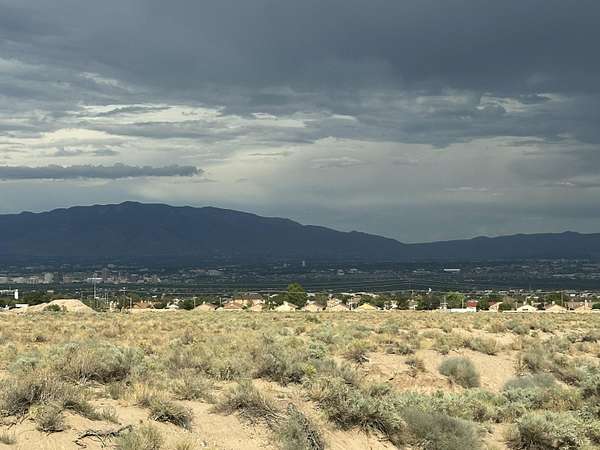 5 Acres of Land for Sale in Albuquerque, New Mexico