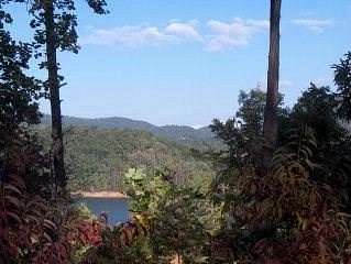 1 Acre of Residential Land for Sale in Bryson City, North Carolina