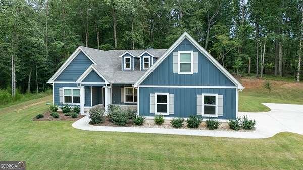 3 Acres of Residential Land with Home for Sale in Moreland, Georgia