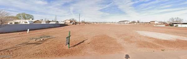 1.1 Acres of Residential Land for Sale in Winslow, Arizona