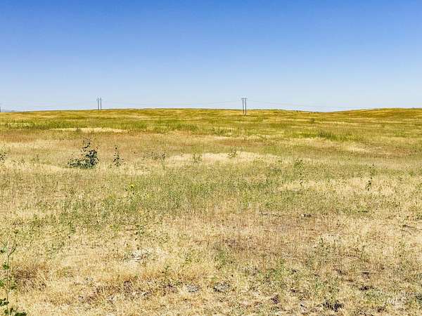 929 Acres of Agricultural Land for Sale in Payette, Idaho