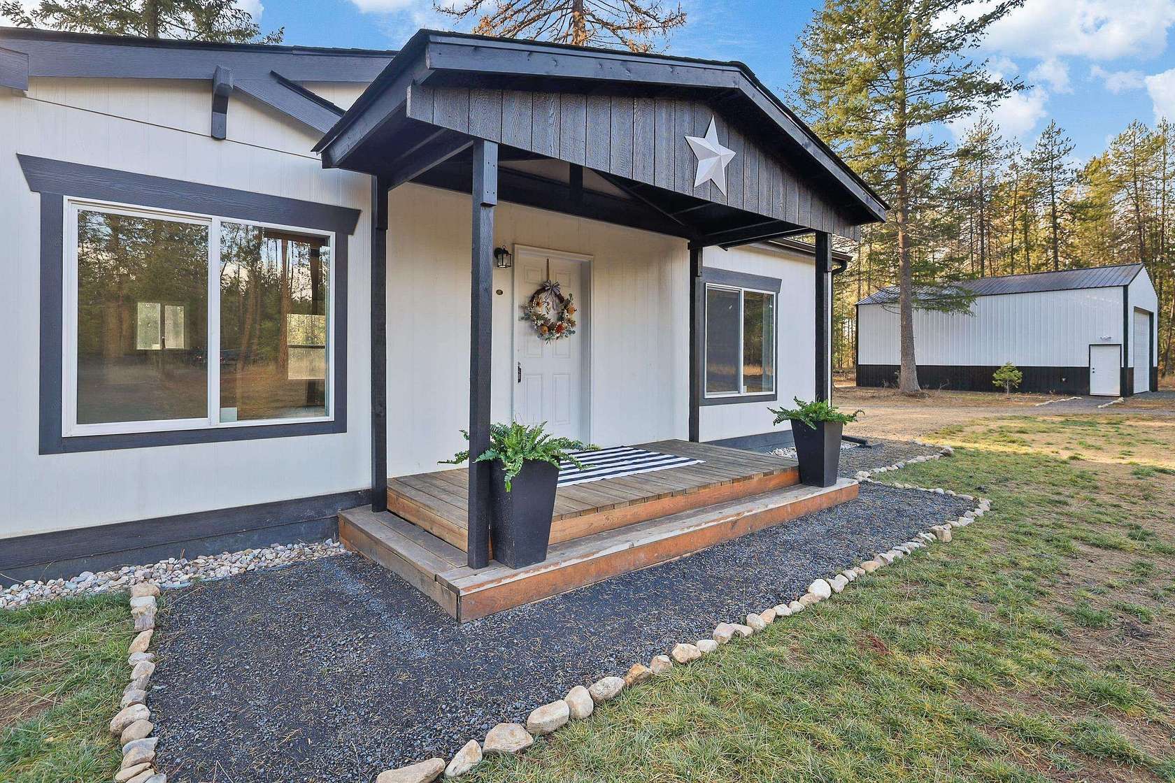 5.16 Acres of Residential Land with Home for Sale in Loon Lake, Washington