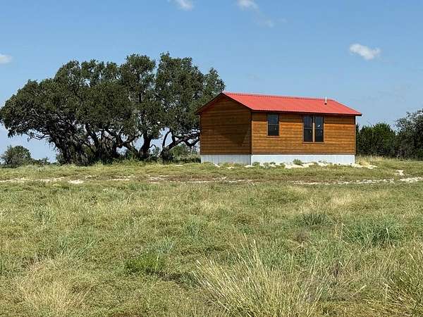 101 Acres of Land for Sale in Mountain Home, Texas
