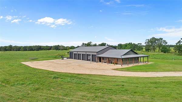 4 Acres of Improved Residential Land for Sale in Colcord, Oklahoma