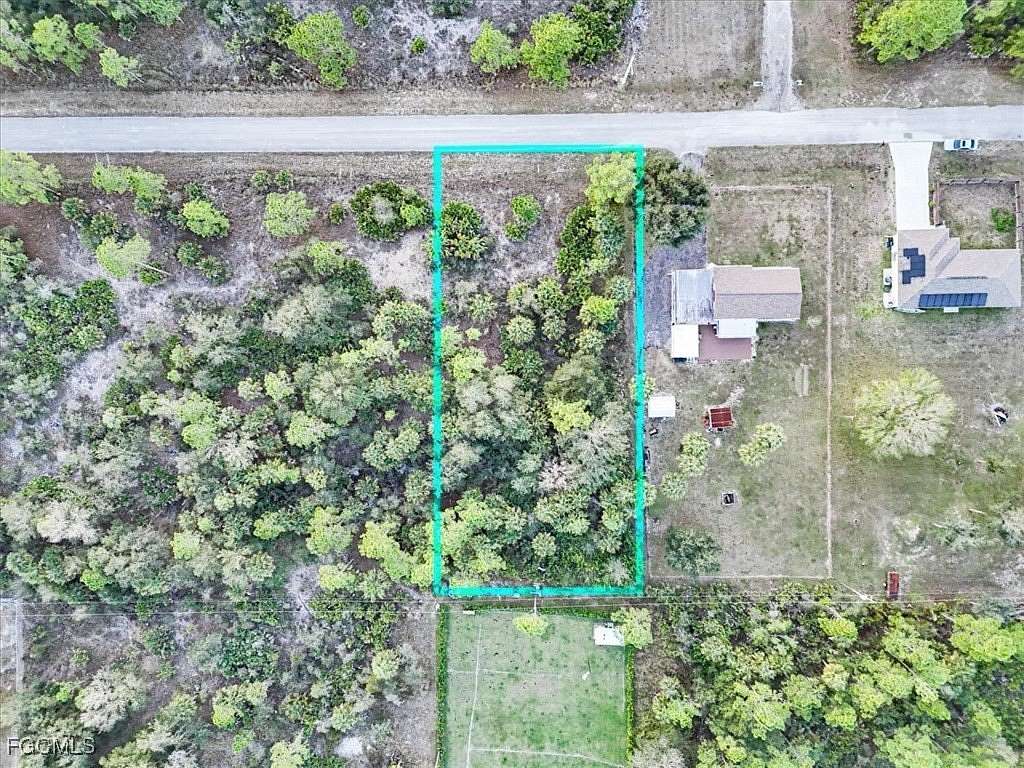 0.5 Acres of Residential Land for Sale in Alva, Florida