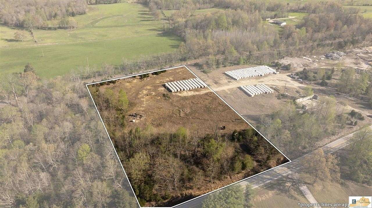 4 Acres of Commercial Land for Sale in Big Clifty, Kentucky