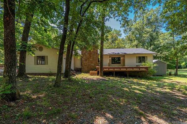 1.67 Acres of Residential Land with Home for Sale in Hot Springs, Arkansas