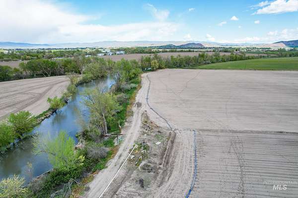 43 Acres of Land for Sale in Weiser, Idaho