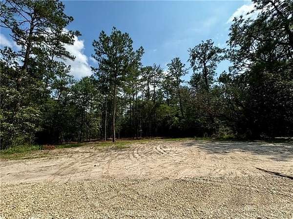 9 Acres of Residential Land for Sale in Covington, Louisiana