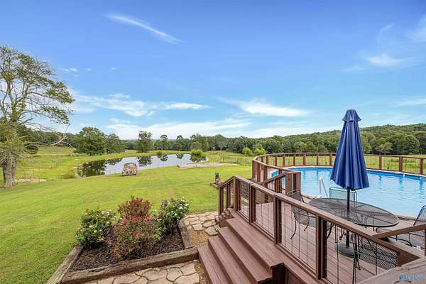 8.5 Acres of Residential Land with Home for Sale in Fort Payne, Alabama