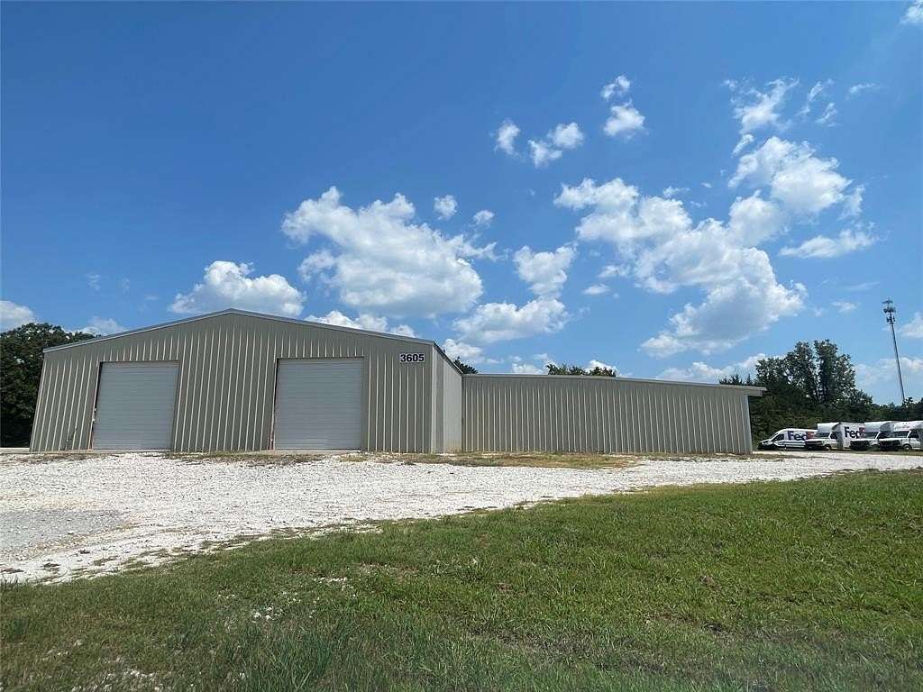 2.14 Acres of Commercial Land for Sale in Paris, Texas