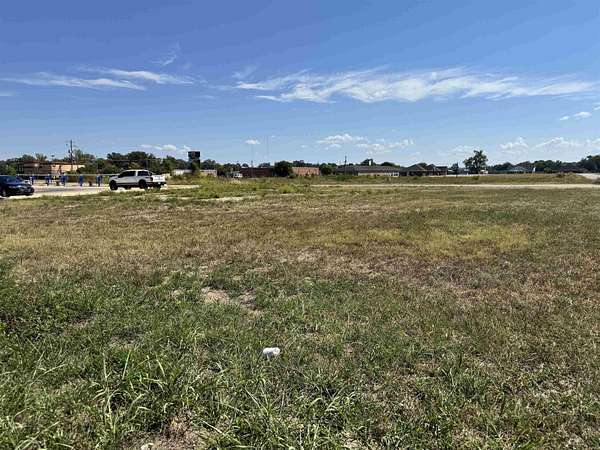 0.38 Acres of Commercial Land for Sale in Savannah, Tennessee