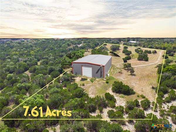 7.6 Acres of Improved Residential Land for Sale in Kempner, Texas